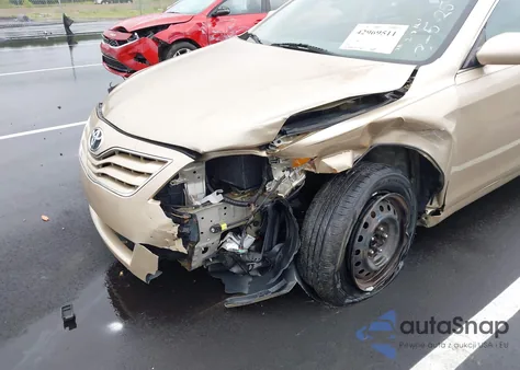 2011 Toyota Camry Le from USA, damaged, VIN 4T1BF3EK6BU123490